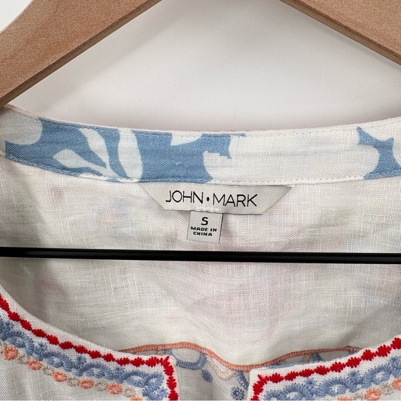John Mark Line Embroidered Short Sleeve Blouse Small - Picture 8 of 8